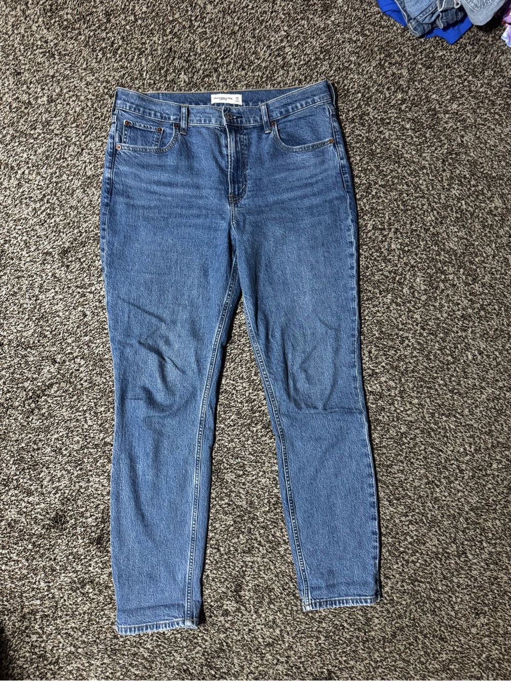 Abercrombie & Fitch High-Rise Blue Denim Women’s Jeans